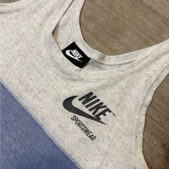 •NIKE• COLORBLOCK TANK - Picture 3 of 6